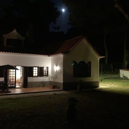 Moradia No Pinhal Com Piscina - Espaco E Privacidade Para As Suas Ferias! ซินตรา ภายนอก รูปภาพ